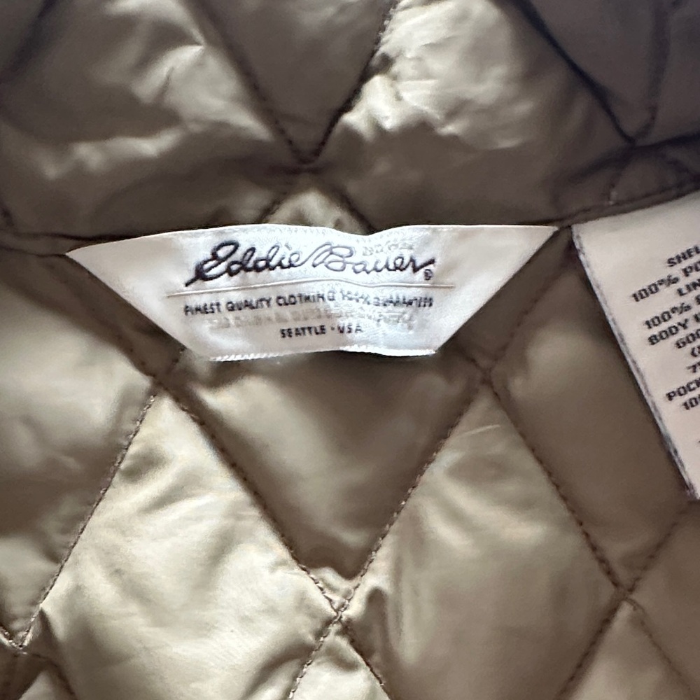 Eddie Bauer Quilted Vest in Light Olive - Picture 2 of 8